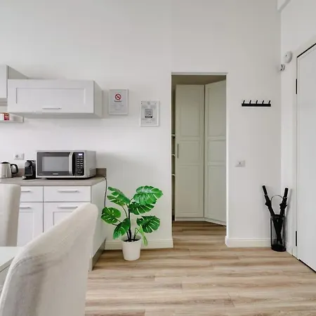 Oasis - Subway 50 Meters Just 5 Minutes From Duomo Lejlighed *